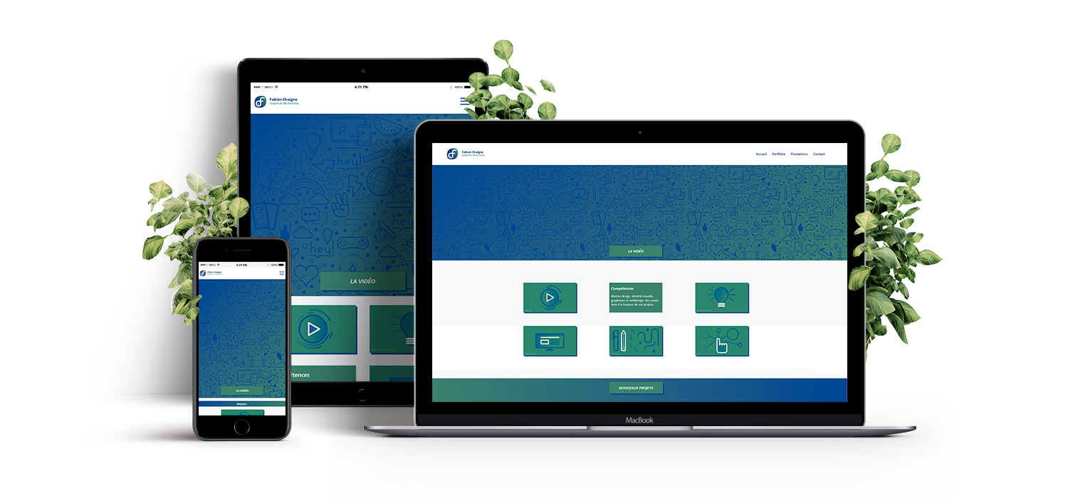 Mise en scène d'un projet de webdesign intégré dans plusieurs devices. L'interface web est présenté au sein d'un smartphone, une tablette et un ordinateur Portable.